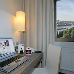 Hotel Mercure 4*