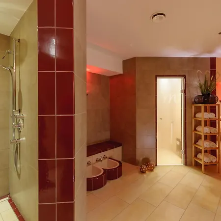 Отель Mercure