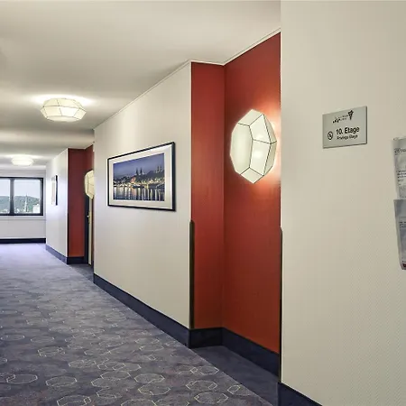 Mercure Hotel 4*